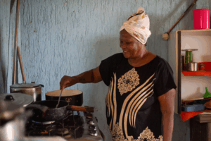 Emprego, Renda e Pobreza: O Governo Retoma seu Papel em 2025!