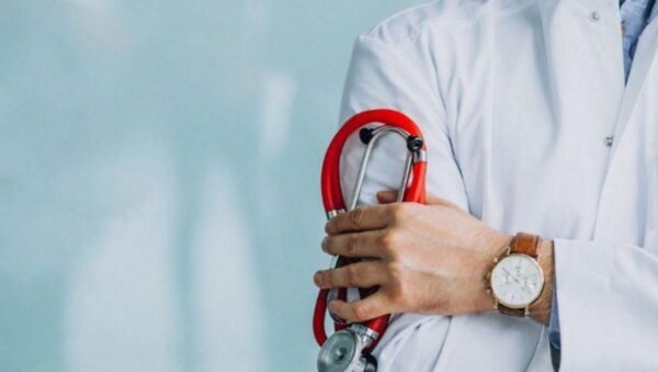 Empregos em Saúde Crescem Entre Jovens no ES