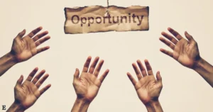 👉 VAGA DE EMPREGO: Operador de Supermercados - Frente de Loja.