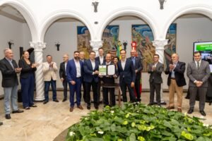 SC atrai investimentos e projeta 8 mil empregos novos